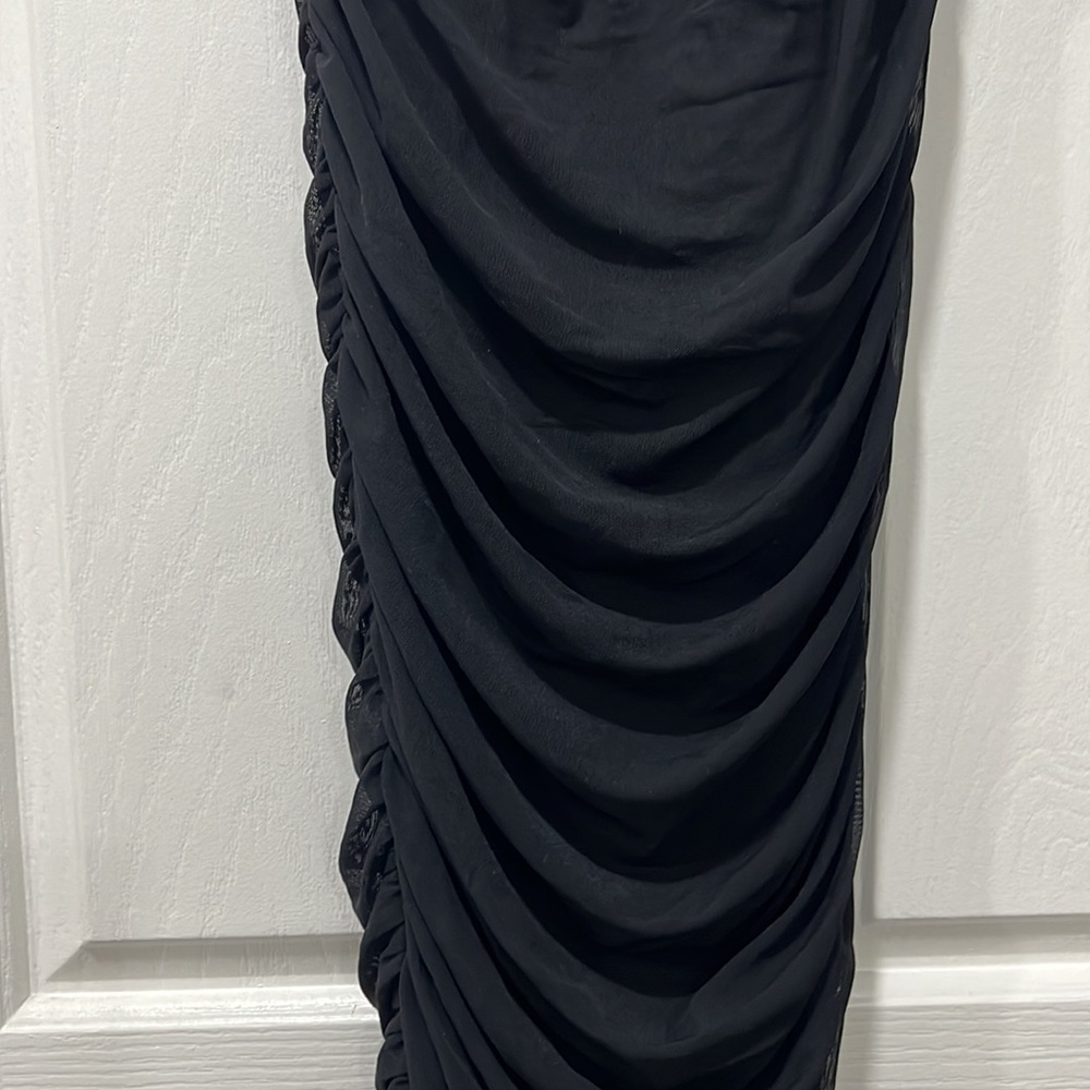 PRIVY BODY CON DRESS - Picture 3 of 6